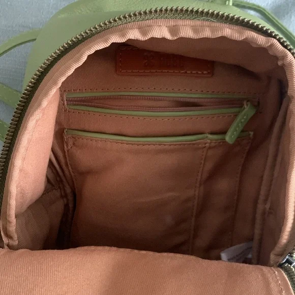 HOBO Juno Mini Backpack - Picture 7 of 9